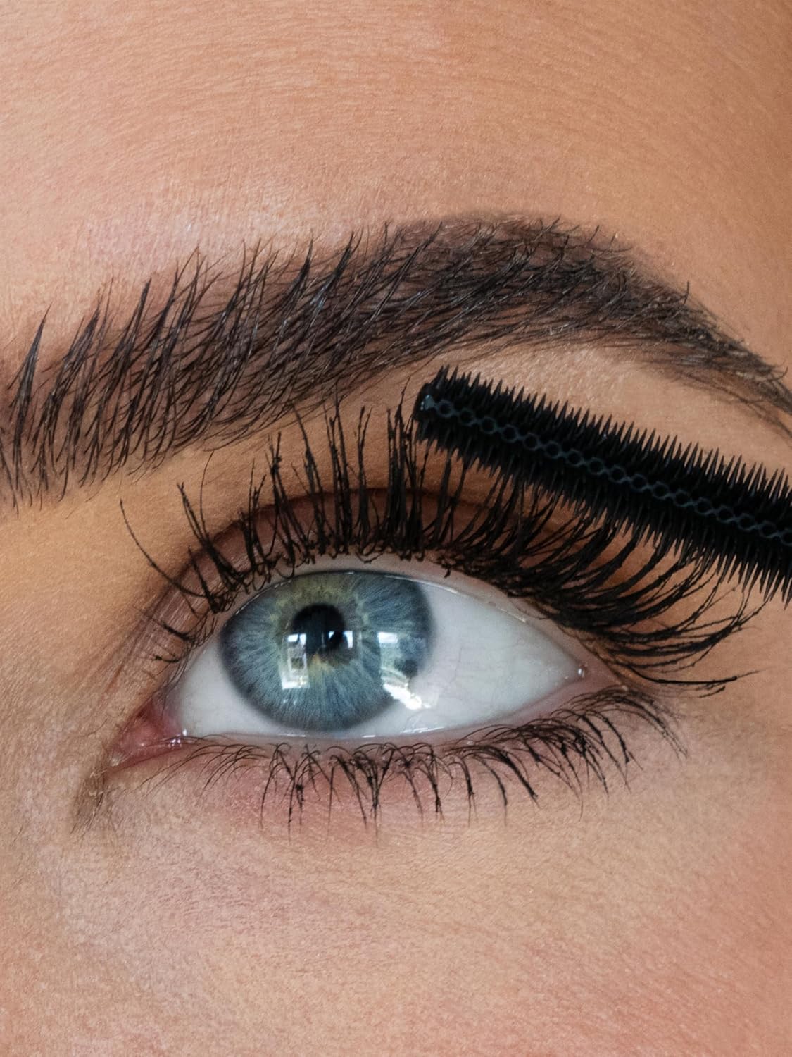 SWEED Cloud Mascara - Flake-Free, Smudge-Proof, Volumizing Formula | Vegan & Cruelty-Free (Black, 0.4 oz | 12 ml)