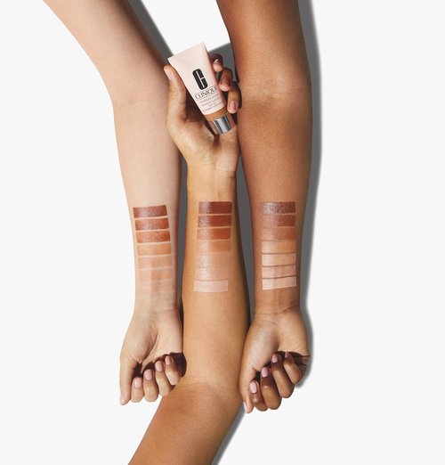Clinique Moisture Surge Sheertint Hydrator - Hydrating Tinted Moisturizer SPF 25 with Hyaluronic Acid | Sheer Coverage, Natural Finish for All Skin Types