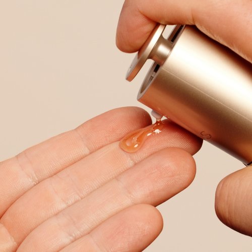 Clarins DOUBLE SERUM | Anti Aging Face Serum | Visibly Firms, Smoothes, Boosts Radiance, and Refines Pores | 24H Hydration | All Skin Types, 1 Fl Oz