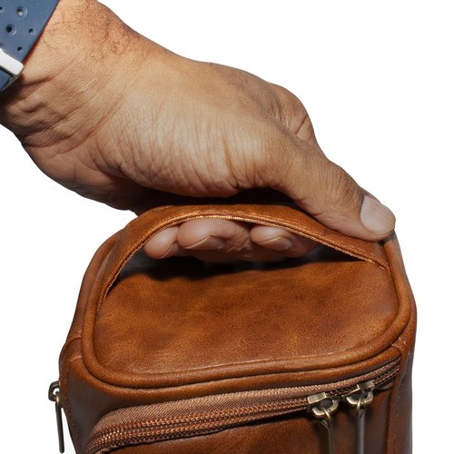 Eurow Luxe Mens 3 Compartment Faux Leather Toiletry Bag With Metal Hanging Hook & Handstrap For Travel, Organize Bath Supplies, Grooming & Shaving Kits, Personal Hygiene, Travel Essentials, Brown