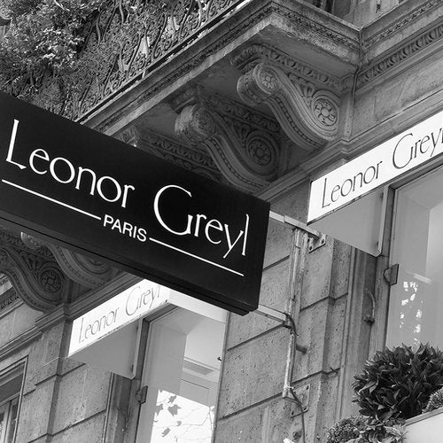 Leonor Greyl Scalp Massager Brush - Award-Winning Luxury Tool for Hair Growth and Scalp Purification