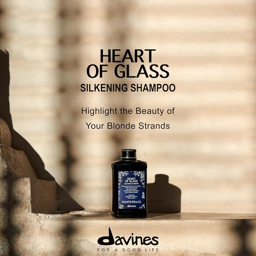 Davines Heart of Glass Silkening Shampoo - Enhancing Blue Shampoo for Blonde & Silver Hair | Gentle Cleanser with Jagua Blue Extract
