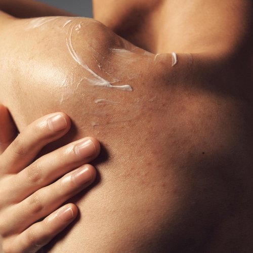 Philosophy Body Lotion - Luxury Scented Hydrating Lotion - Fast Absorbing Natural Oils - 8 oz