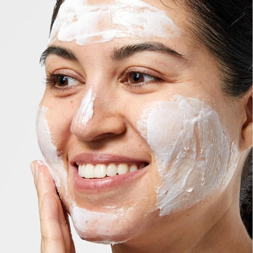 Clinique 7 Day Daily Gentle Face Exfoliator - Lightweight Scrub Cream for All Skin Types | Mild Exfoliating & Refining