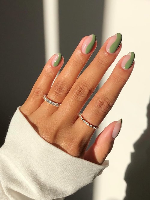 Ella+mila Fast Dry Top Coat - Quick Dry Nail Polish for High Shine & Long-Lasting Finish - Clear Layer