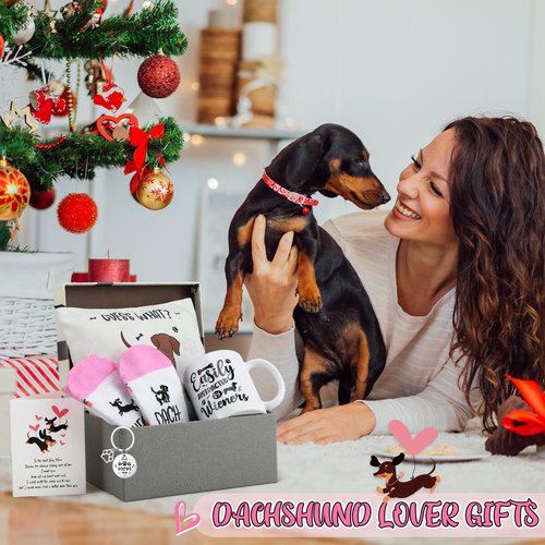 Jingmore 6 Pcs Dachshund Gift Set for Women Weiner Dog Makeup Bag Novelty Crew Socks 11oz Coffee Mug Dachshund Lover Basket Gift Set for Mom Daughter Mother's Day Birthday New Puppy Owners