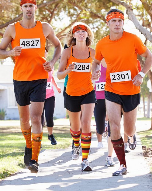 ShinyMatch 18 Pcs Turkey Trot Costume Set Thanksgiving Sports Headbands Fall Turkey Running Socks Holiday Running Breathable Socks Non Slip Headbands for Men Women Fitness Cycling