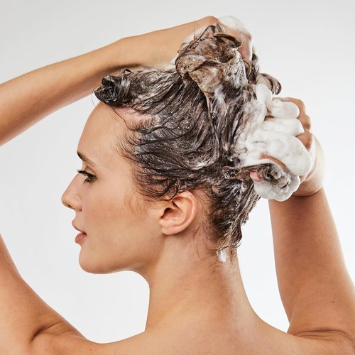 Bumble and bumble. Thickening Volumizing Shampoo - Lightweight Formula for Instant Fullness | Color Safe for Fine to Medium Hair