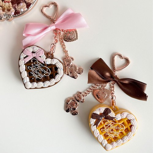 Flower Knows The Sweetie Bear Collection Setting Powder,Cute Bag Charms Purse Keychain,Makeup & Setting Compact and Puff Pressed Powder,Pore Blurring Backed,Gift for Women,0.09 Oz(01 Cocoa)
