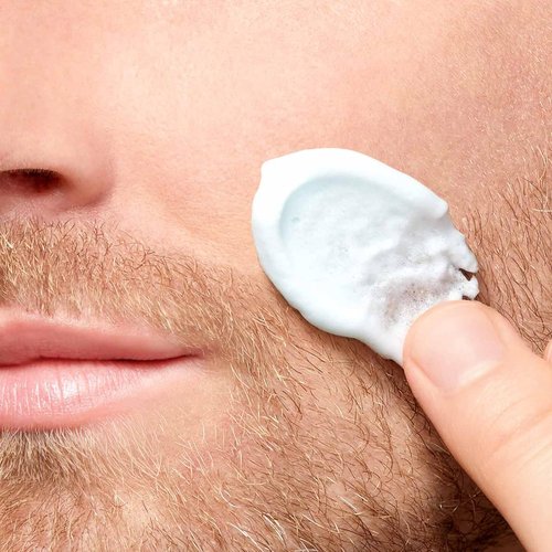 CLARINS Men Smooth Shave Foaming Gel - Moisturizing Formula Soothes Skin & Conditions Beard | 5 Ounces