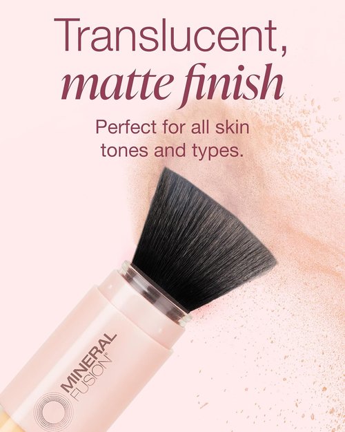 Mineral Fusion Brush-On Powder Sunscreen SPF 30 - Translucent Daily Face Protection | Hypoallergenic & Travel-Friendly