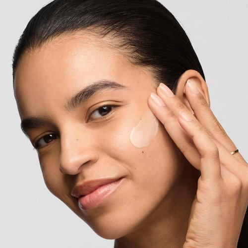 Estée Lauder Revitalizing Supreme+ Bright Radiance Cream - Vitamin C Moisturizer for Dull Skin, 1.7 Oz