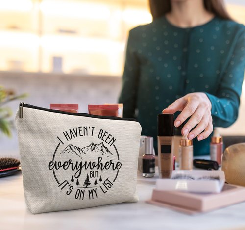 uinwk World Traveler Makeup Bag,Travelers Gift,Adventure Makeup Bag,Gifts For Women Who Like To Travel,I Haven't Been Everywhere But It's On My List