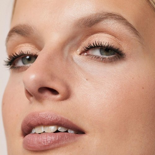 M. Asam MAGIC FINISH Mousse Eyeshadow - Champagne Color, Long-Lasting 10-Hour Wear, 0.27 Fl Oz