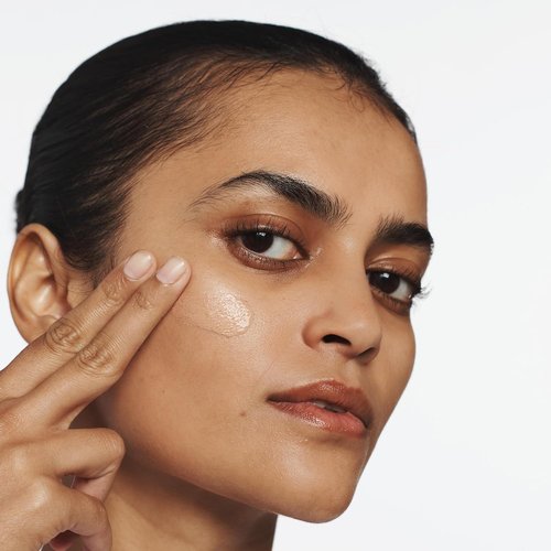 Clinique Superbalanced Oil-Free Liquid Foundation - Hydrating Makeup for All Skin Types | Moderate Coverage + Natural Finish