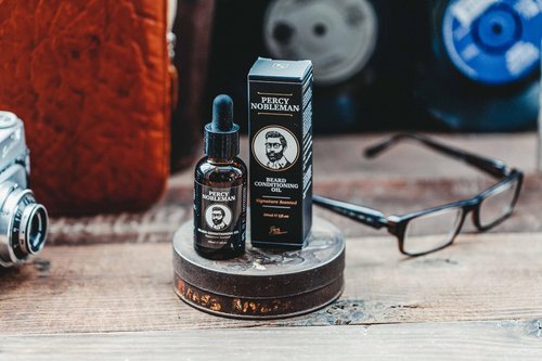 Percy Nobleman Beard Oil 99% Naturally Derived Signature Scented Blend. Beard Conditioning Oil With a Special Mixture of Quality Ingredients that Softens and Conditions your Facial Hair - 1 Fl Oz