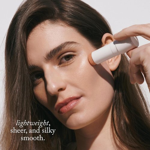 Goop Beauty Glow Skin Highlighter Stick - Multi-Use Pearlescent Highlighter | Aura: Champagne Gold | 0.28 oz