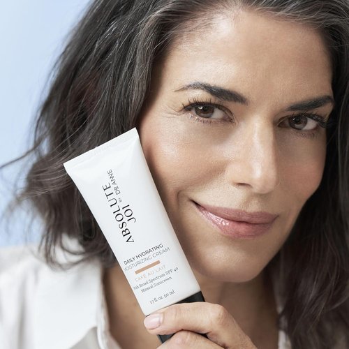 Skiennix Daily Hydrating Moisturizing Cream - SPF 40 Tinted Mineral Sunscreen | Broad-Spectrum, Fragrance-Free, 1.7 oz