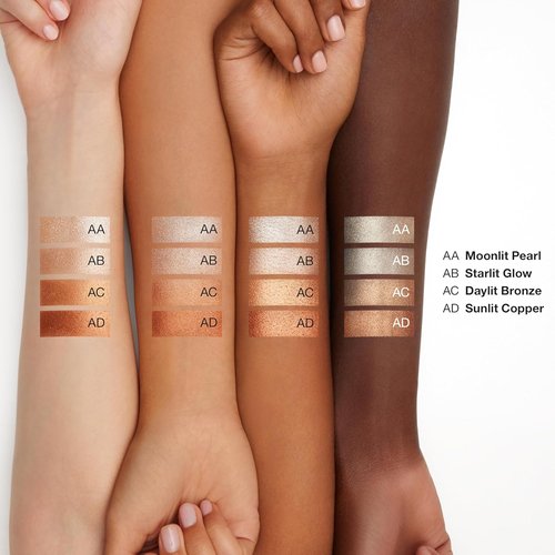 Clinique True Highlight Weightless Illuminator - Luminous Glow for Natural Radiance