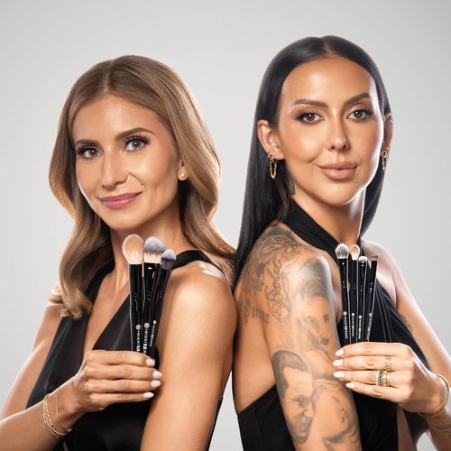 BK BEAUTY - Pro Artist Makeup Brush Set | 7-Piece Collection by Nikki La Rose