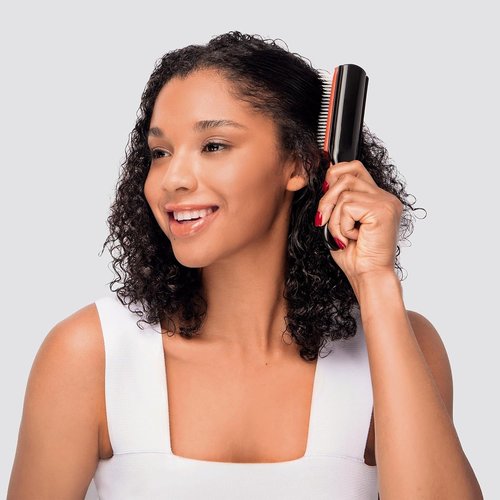 Diane Pro Nylon Pin Hair Brush - Effortlessly Detangle Thick or Curly Hair | Ideal for Wet Styling