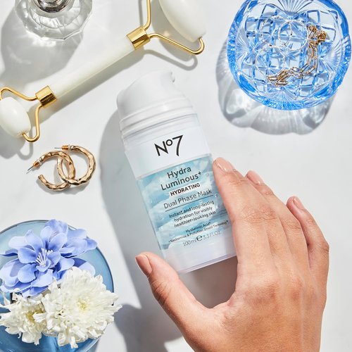 No7 HydraLuminous+ Hydrating Dual Phase Face Mask - Hyaluronic Acid & Vitamin B3 for Radiant Skin | 3.5 Fl Oz