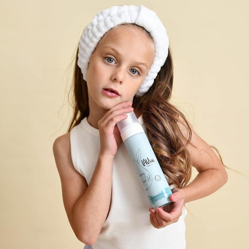 LAV KIDS Shower Gel - Gentle Body Wash for All Skin Types | 200ml Naturally Soft & Scented Skin
