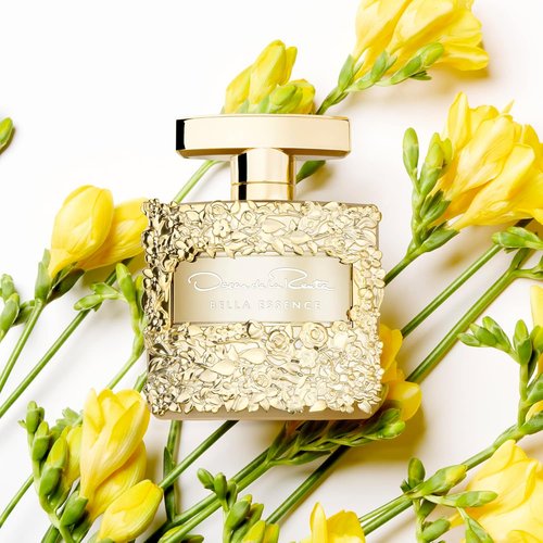 Oscar de la Renta Bella Essence - Luxurious Fragrance for Women | Elegant Floral Notes