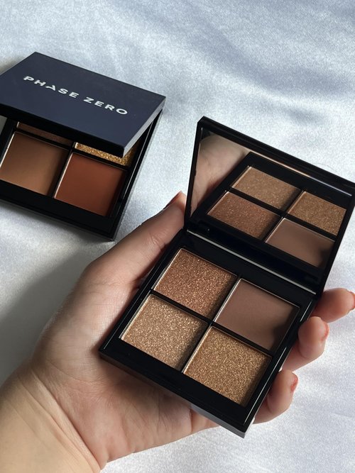 PHASE ZERO Makeup Quad Eyeshadow Palette - Mojave Nights - 5.2g / 0.183 Oz. - Pigmented, Cool-Toned Neutral Eyeshadow Palette with a Mix of Matte and Shimmer Pigments