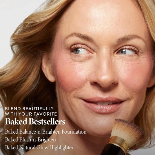 Laura Geller New York Makeup Brushes - Cruelty-Free Retractable Angled Kabuki Brush 02