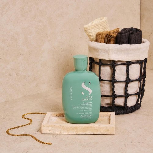 Alfaparf Milano Semi Di Lino Scalp Renew Shampoo - Sulfate-Free Formula for Thinning Hair - Professional Salon Quality