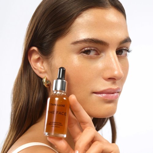 Tan-Luxe The Face, Illuminating Self Tan Drops, Custom Face Tanner for a Natural Looking Glow, Skincare Benefits, Mix with Moisturizer or Serum, Cruelty-Free. 0.33 fl. oz