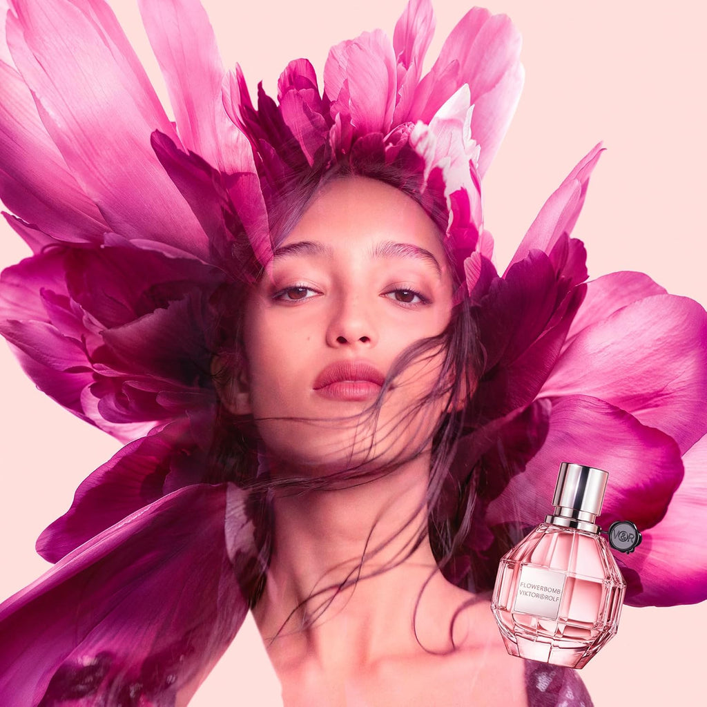 Viktor&Rolf - Flowerbomb Eau de Parfum - Women's Floral & Woody Perfume - Notes of Rose, Peony & Patchouli