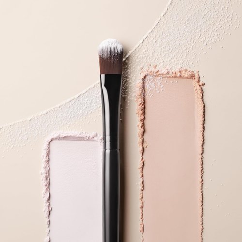 Laura Mercier Eye Makeup Brushes - Expert Application with Synthetic Fibers | Perfect for Eyeshadow, Eyeliner & Concealer