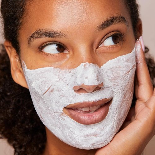 Clarins V-Facial Intensive Wrap Face Mask - Award-Winning Contouring Mask for Puffiness Relief | 2.5 Oz