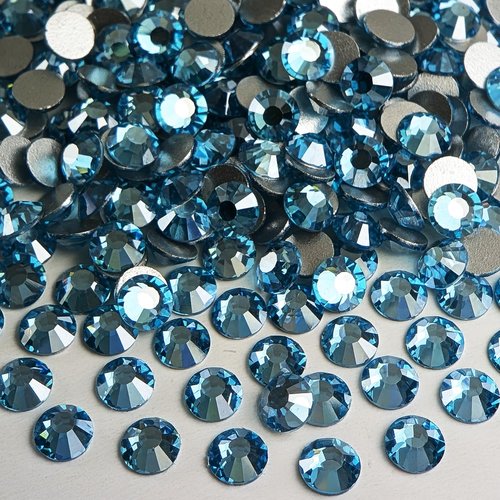 Genie Crystal SS20 Ice Aquamarine Flatback Rhinestones – 1440pcs | White-Film Coated Crystals, Non-Hotfix for Nail Art, DIY Crafts, Tumblers, Clothing