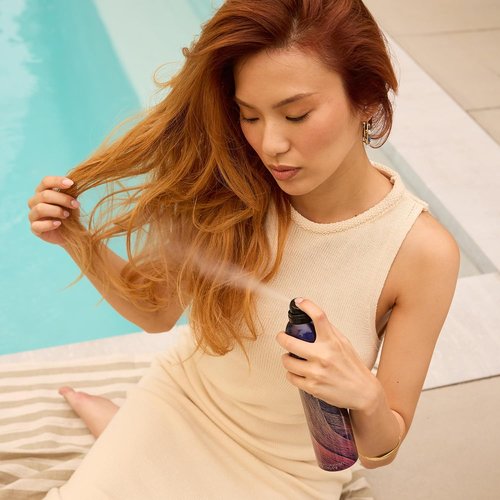 Oribe Wave And Shine Spray - Achieve Effortless Beachy Waves | Lightweight Formula