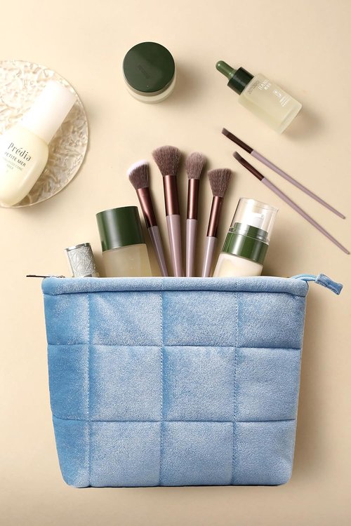 Skiennix Puffy Quilted Makeup Bag - Stylish Travel Toiletry Organizer Pouch | Sky Blue Velvet