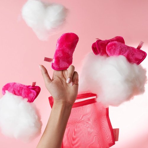 The Original MakeUp Eraser Eye MITT - Effortlessly Erase All Eye Makeup with Water | Pack of 4 Mitts + Laundry Bag