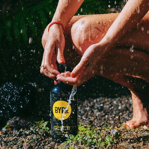 BYRD Hydrating Body Wash - Sulfate-Free Daily Cleanser with Green Tea & Aloe Vera | 16 Fl Oz