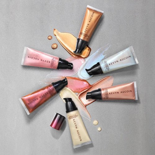 Kevyn Aucoin Glass Glow Face, Spectrum Bronze: Multi-purpose universal dewy highlighter for face and body. Creates glowing youthful-looking hydrated skin with a glassy complexion. Makeup artist go to