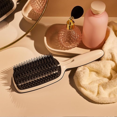 Tangle Teezer | Blow Styling Smoothing Tool for Medium & Long Hair | Gentle, Fast Drying | Full Size