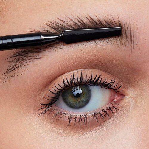 e.l.f. Brow Lift Applicator - Dual-Ended Eyebrow Brush for Grooming & Lifting Brows | Fluffy Feathered Look