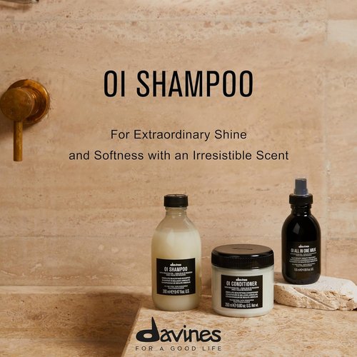 Davines OI Shampoo - Hydrating Cleanser for All Hair Types | Antioxidant-Rich Roucou Oil, 9.47 Fl Oz