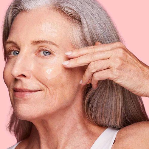 Clarins Super Restorative Anti-Aging Serum - Replenishes & Illuminates Mature Skin | Targets Dark Spots & Wrinkles