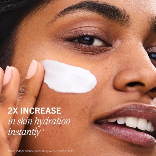 First Aid Beauty - Ultra Repair Cream | Intense Hydration with Whipped Oatmeal, 2 oz - Clinically Proven to Strengthen Skin Barrier & Relieve Eczema