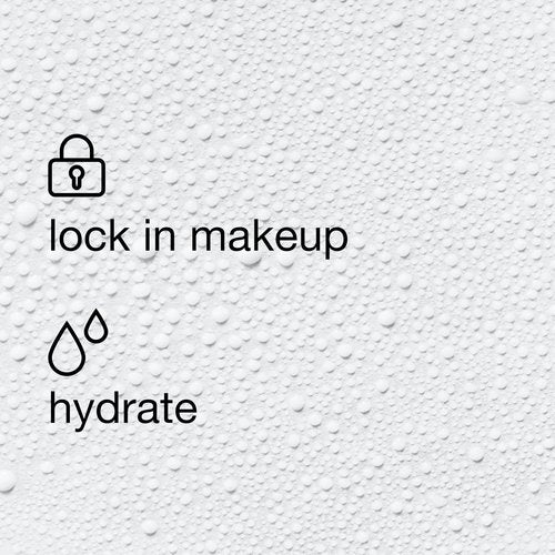 Clinique Set The Day Makeup Setting Spray With Aloe Water + Antioxidants | Sets Makeup All Day | Soothing + Hydrating | Alcohol-Free + Safe For Sensitive Skin, 3.3 Fl Oz