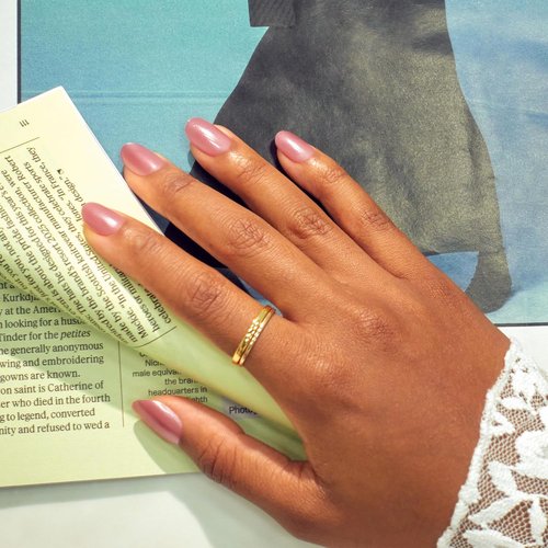 Kiss Impress No Glue Mani Press On Nails - ColorFX 'Boundless' Pink, Short Oval Shape, 30 Nails Included