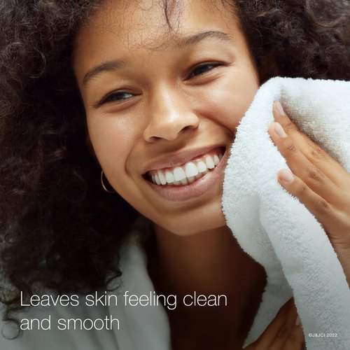 Neutrogena Clear Pore 2 in 1 Facial Cleanser/Face Mask with Kaolin & Bentonite Clay & 3.5% Benzoyl Peroxide Acne Treatment Medication, Daily Face Wash & Shine Control Clay Mask, 4.2 fl. oz, 3 Pack