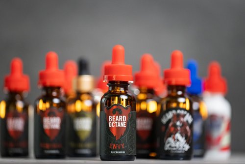 Beard Octane Beard Oil for Men – Envy (Cologne: Citrus, Bergamot, Vanilla) – Softens & Conditions Dry Beards With Argan & Jojoba – 1oz
